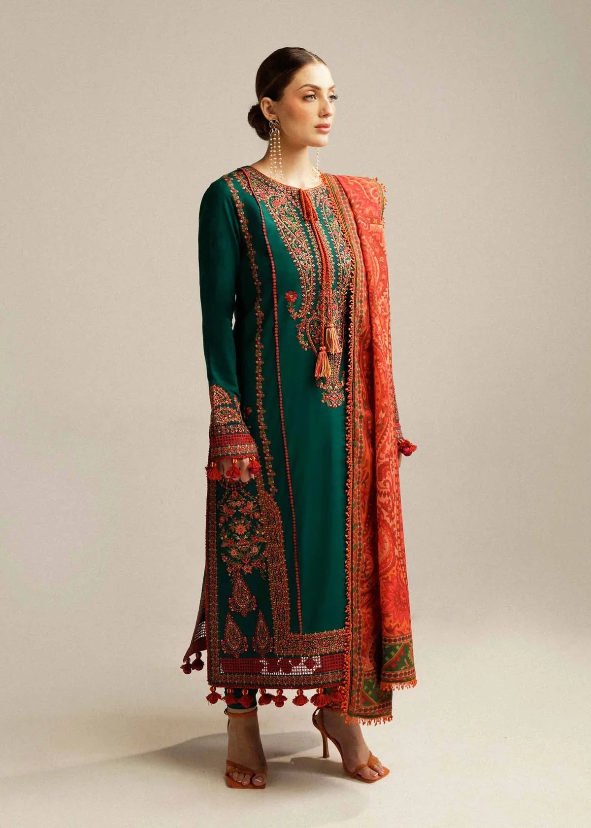 Marjaan-3PC EMBROIDERED LAWN-ANS3288