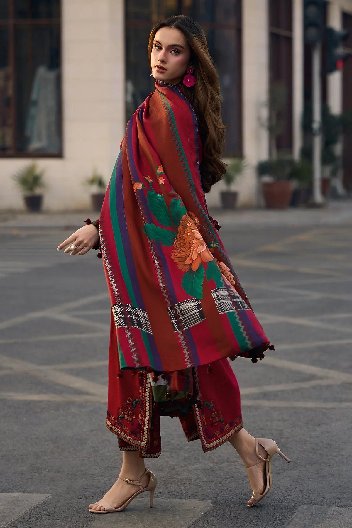 3PC EMBROIDERED LAWN-ANS7777