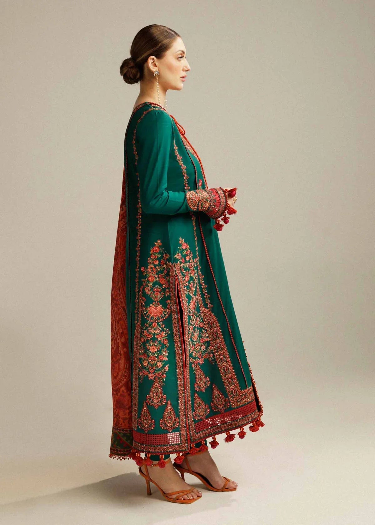 Marjaan-3PC EMBROIDERED LAWN-ANS3288