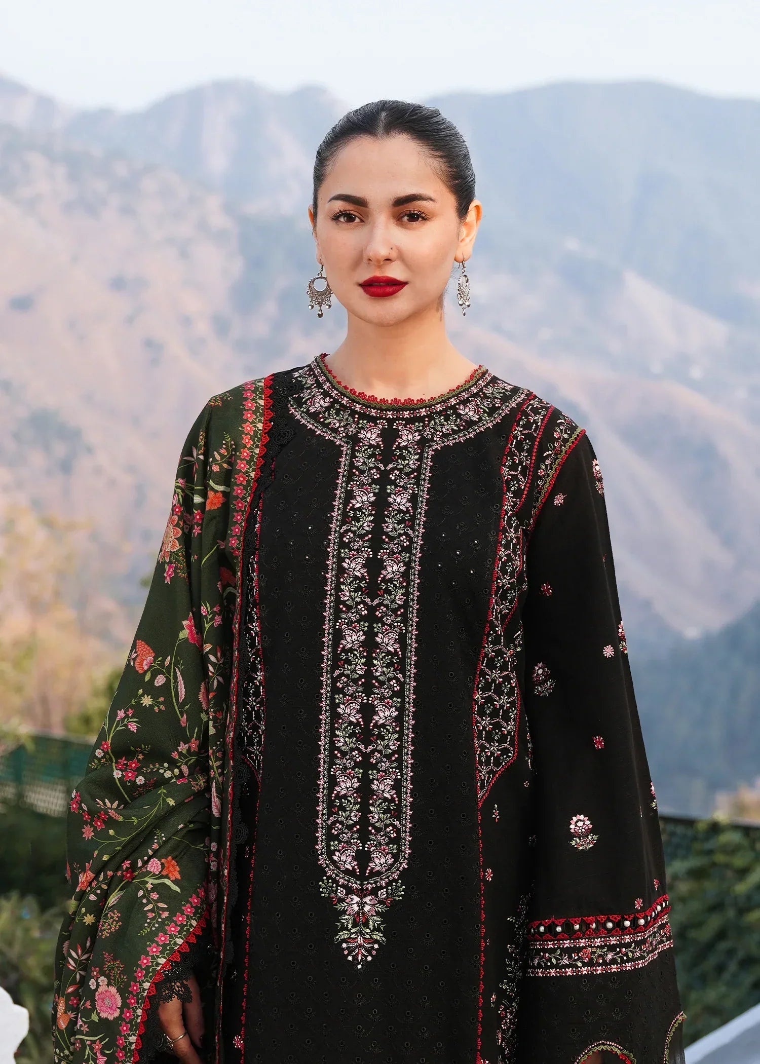 ZOBIA 3PC LAWN UNSTITCHED - BG852