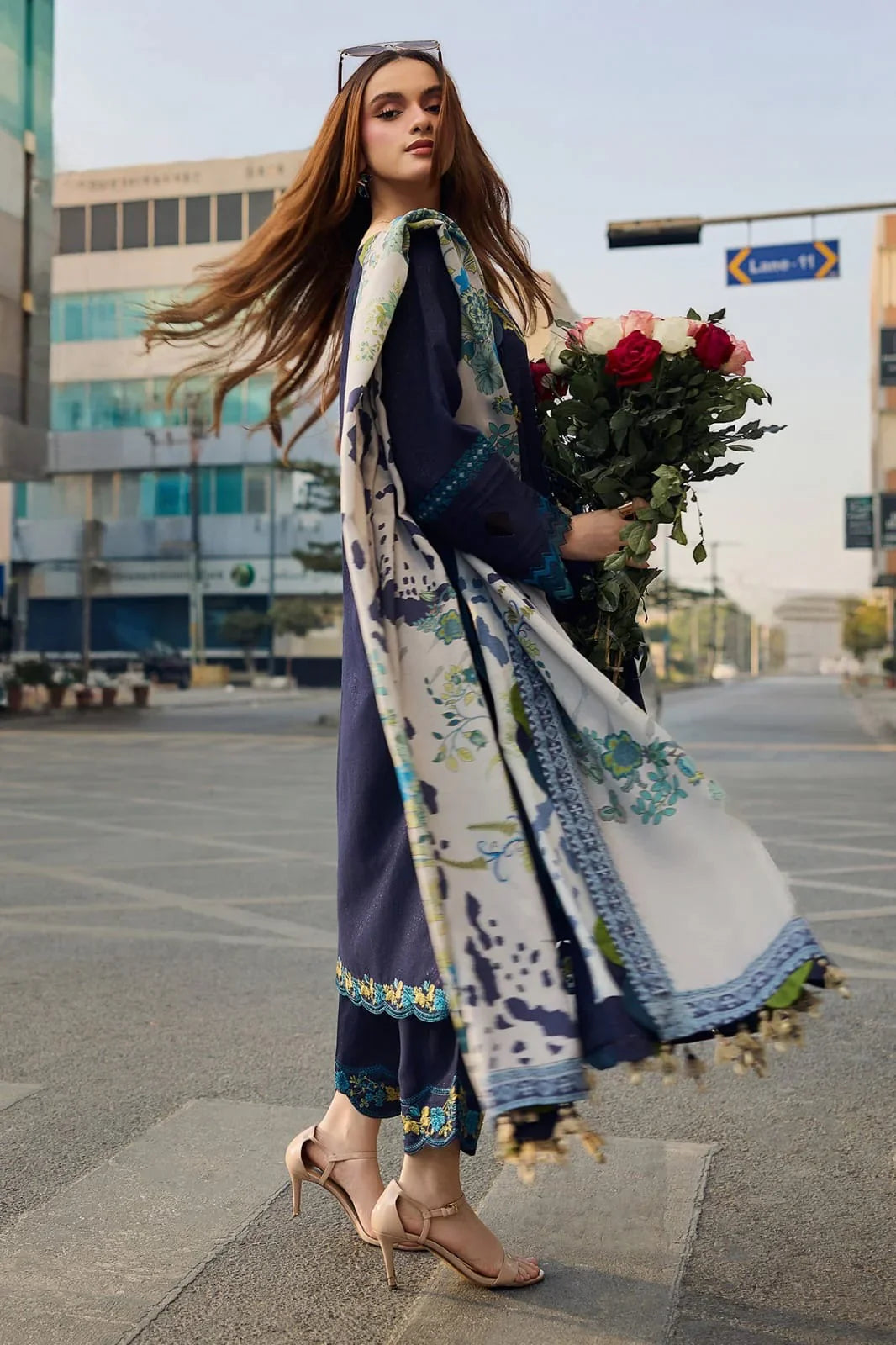 3PC EMBROIDERED LAWN -ANS030