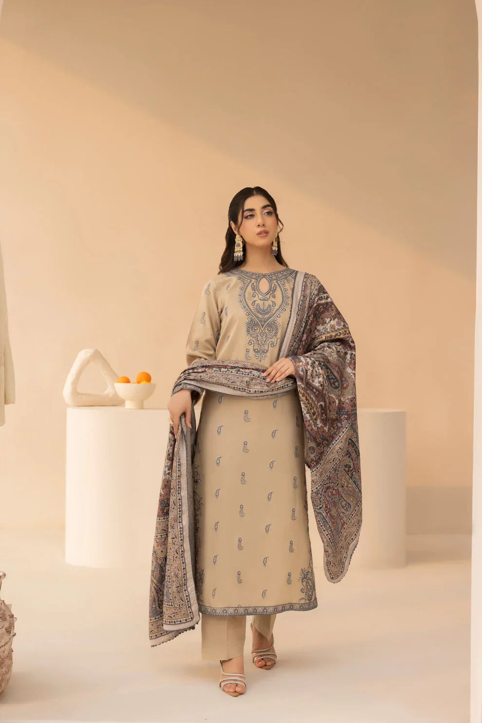 Mohagni MWD-04 | 3 PC Lawn-ANS1326